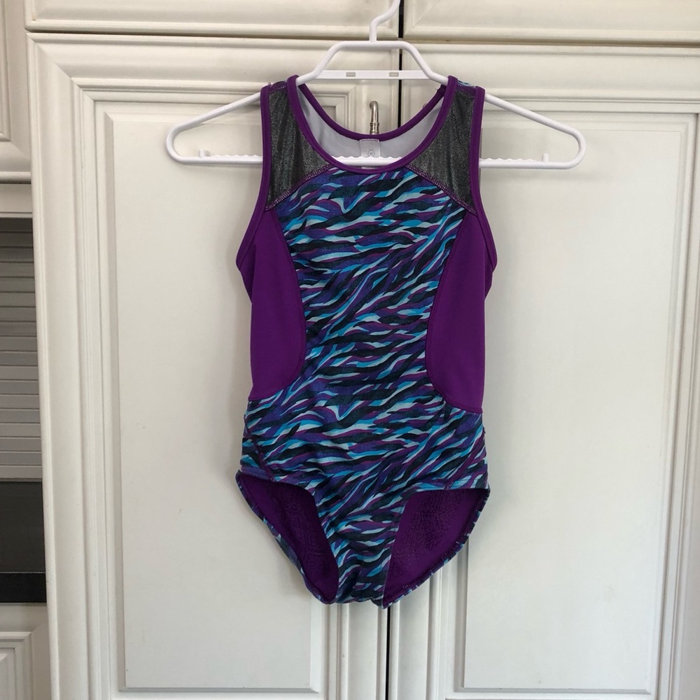 SIZE 10 - Ivivva by Lululemon bodysuit 🍋
